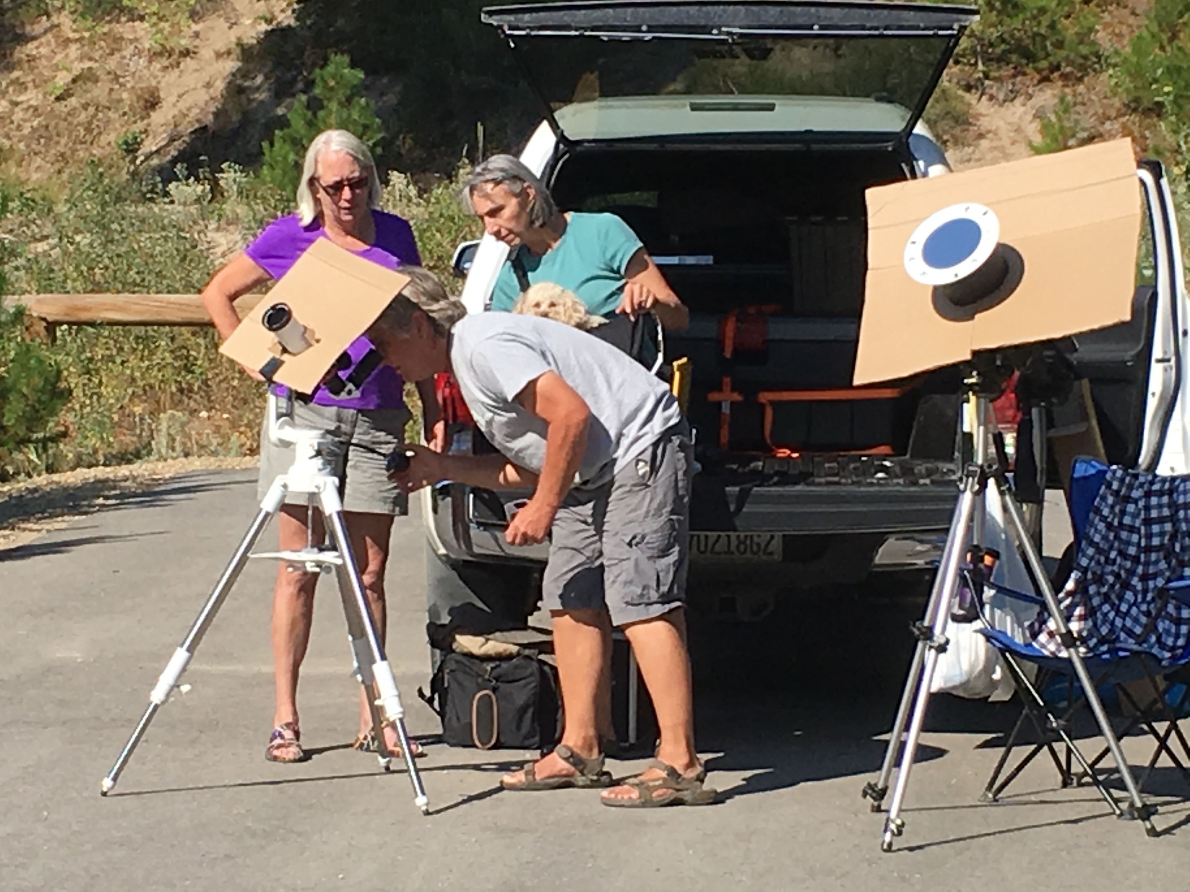 Campground outreach- we gave away kid glasses and set up a Lunt 40mm solarscope for public viewing.