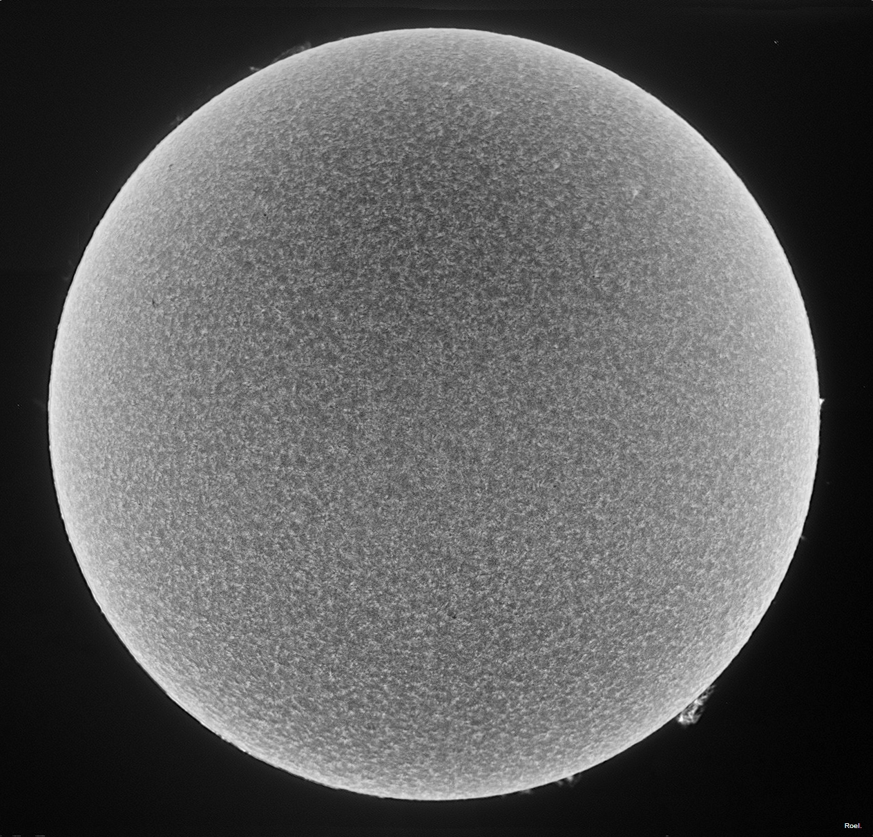 Sol del 11 de abril de 2018-Solarmax 90-DS-BF30-2inv.jpg